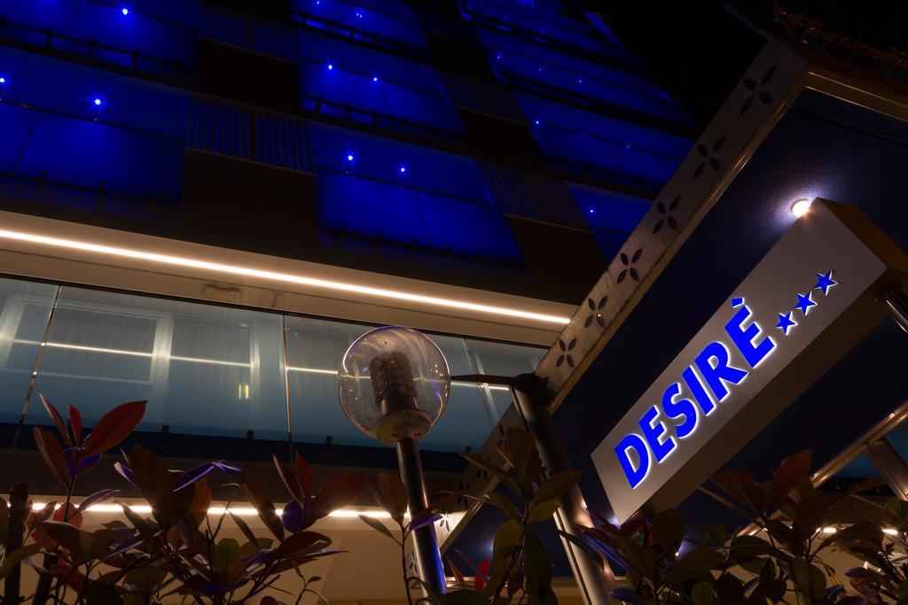 渴望酒店 里乔内 外观 照片