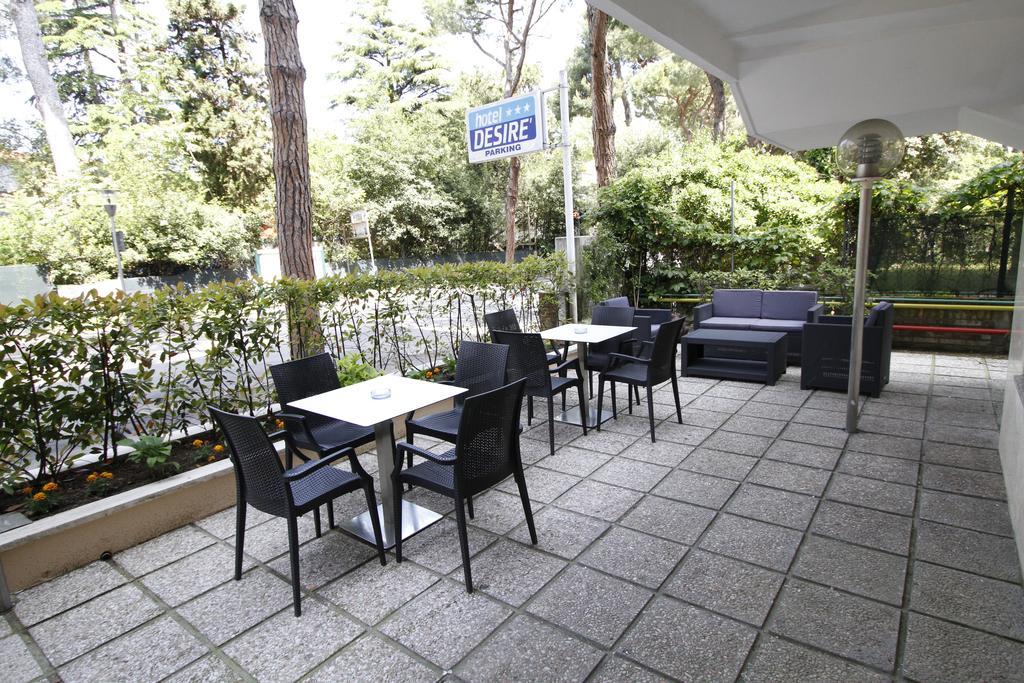 渴望酒店 里乔内 外观 照片
